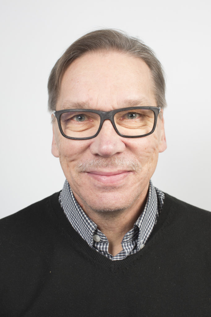 Valtuuston 2. varapuheenjohtaja Raimo Keskikallio