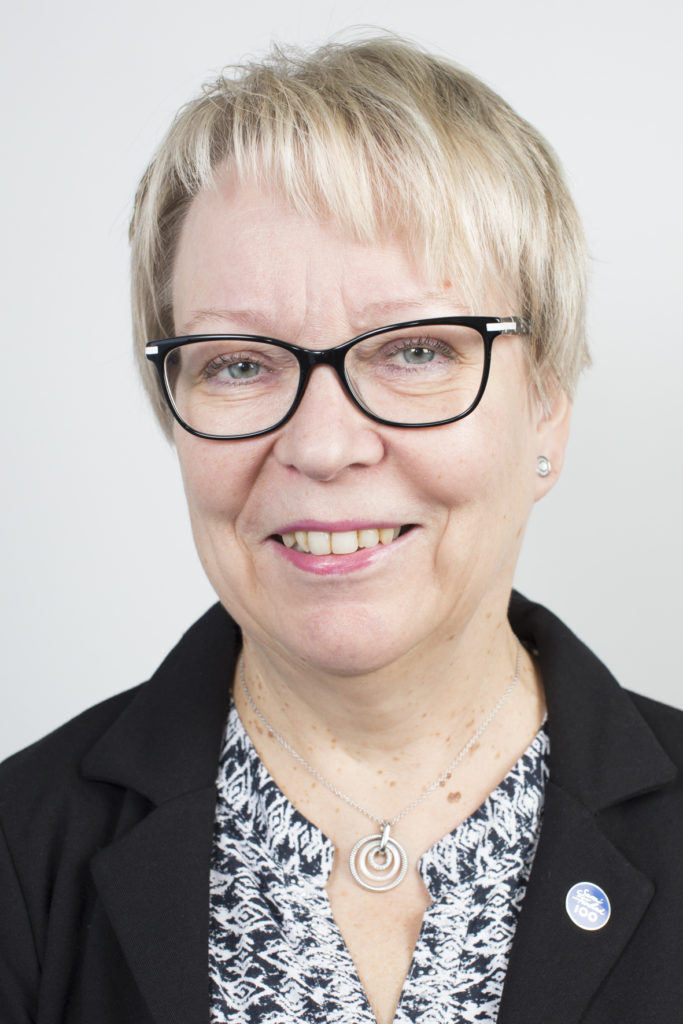 Kaupunginhallituksen 3. varapuheenjohtaja Ritva Sonntag