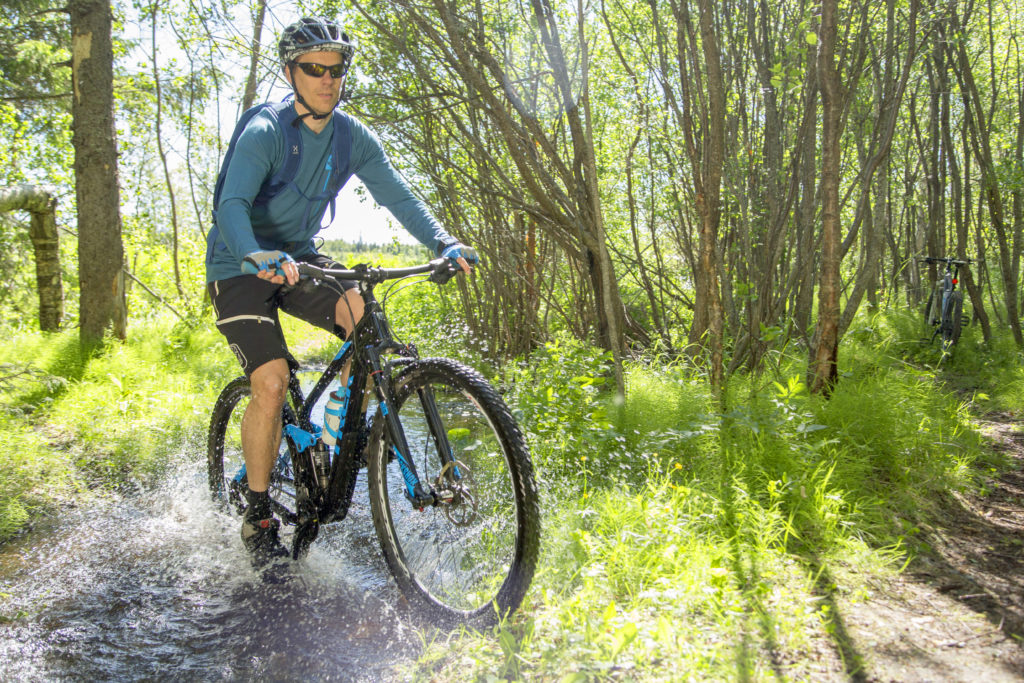 Biking routes extend to the woods in Kemi.